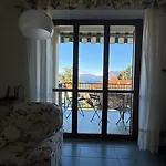 Casa Clivia - 3 Bedroom With View Apartament Stresa