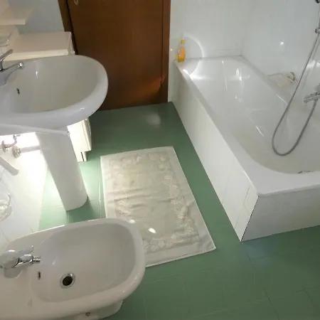 Casa Clivia - 3 Bedroom With View شقة ستريزا