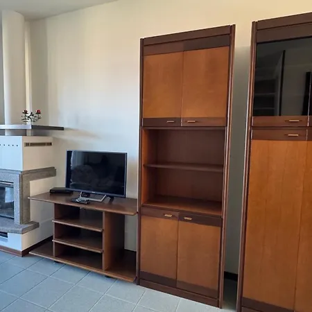 Casa Clivia - 3 Bedroom With View Apartment Stresa